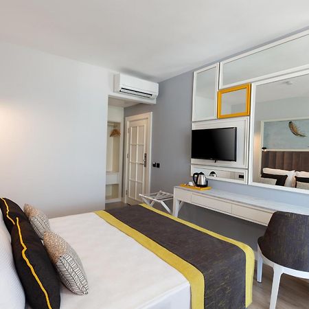 The Raga Side Ultra All Inclusive (Adults Only) Extérieur photo
